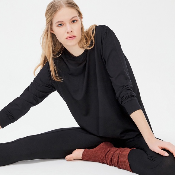 NWT BLACK SUPER SOFT TWO PIECE LOUNGEWEAR SLEEPWEAR SET - Picture 1 of 6